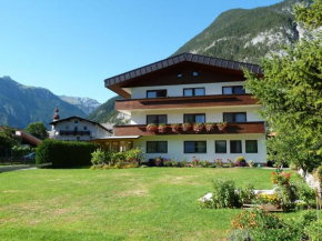  Gästehaus Frischhut  Нассерайт